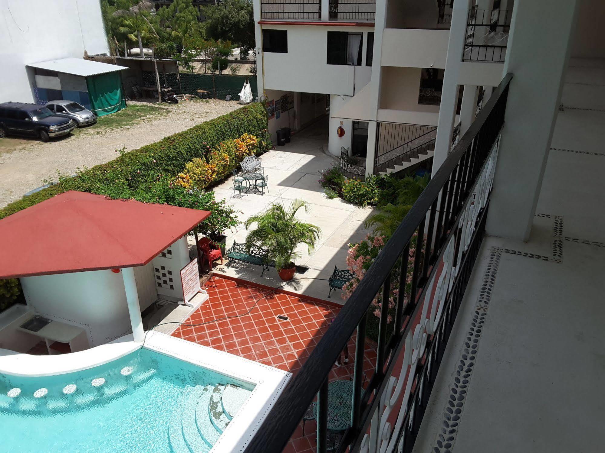 Hotel Balcon Gueela Santa Cruz Huatulco Exterior foto